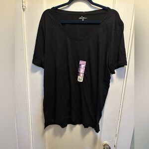 Eddie Bauer NWT tee